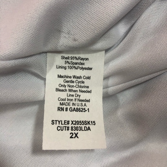 Renee C Blue Geometric Plus Skirt 2X - Picture 6 of 6